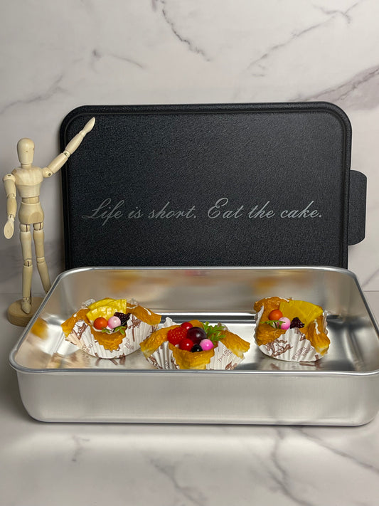 9 x 13 Aluminum Black-Lidded Cake Pan